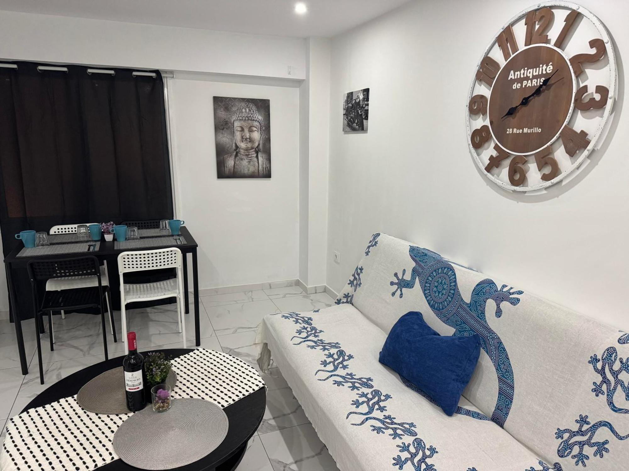 Heart Of Los Cristianos Modern Apartment Close To The Sea In Tenerife Exterior photo