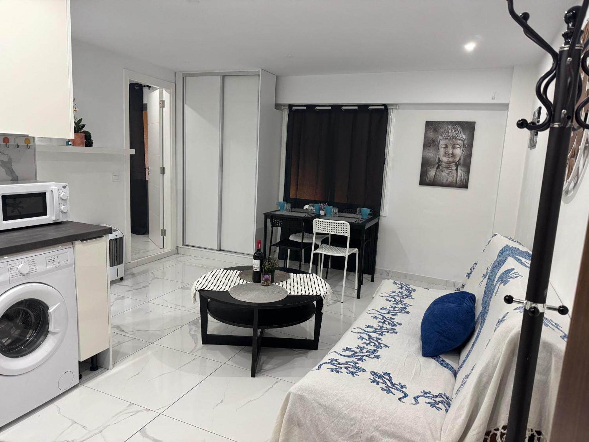 Heart Of Los Cristianos Modern Apartment Close To The Sea In Tenerife Exterior photo